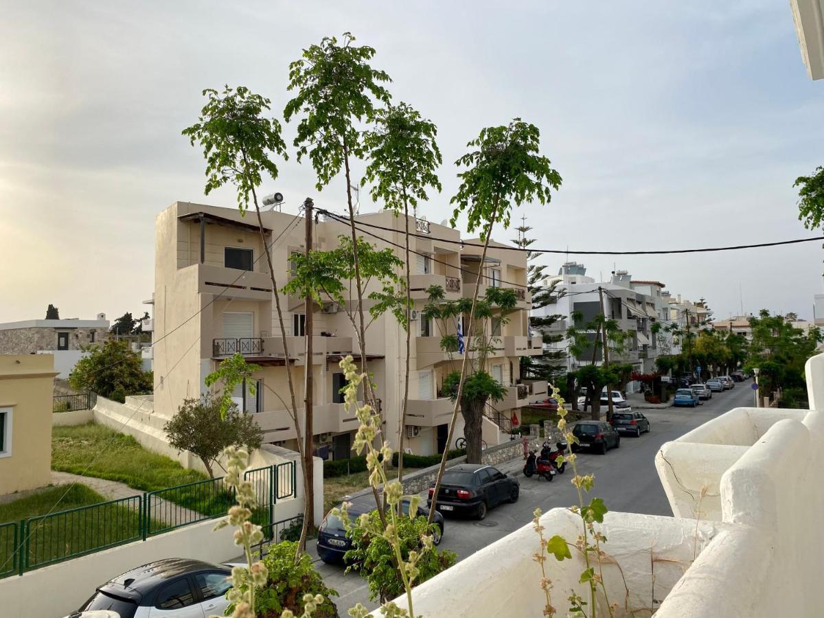 Central, Sunny & Spacious Apartment, In Kos, "1" Exterior foto