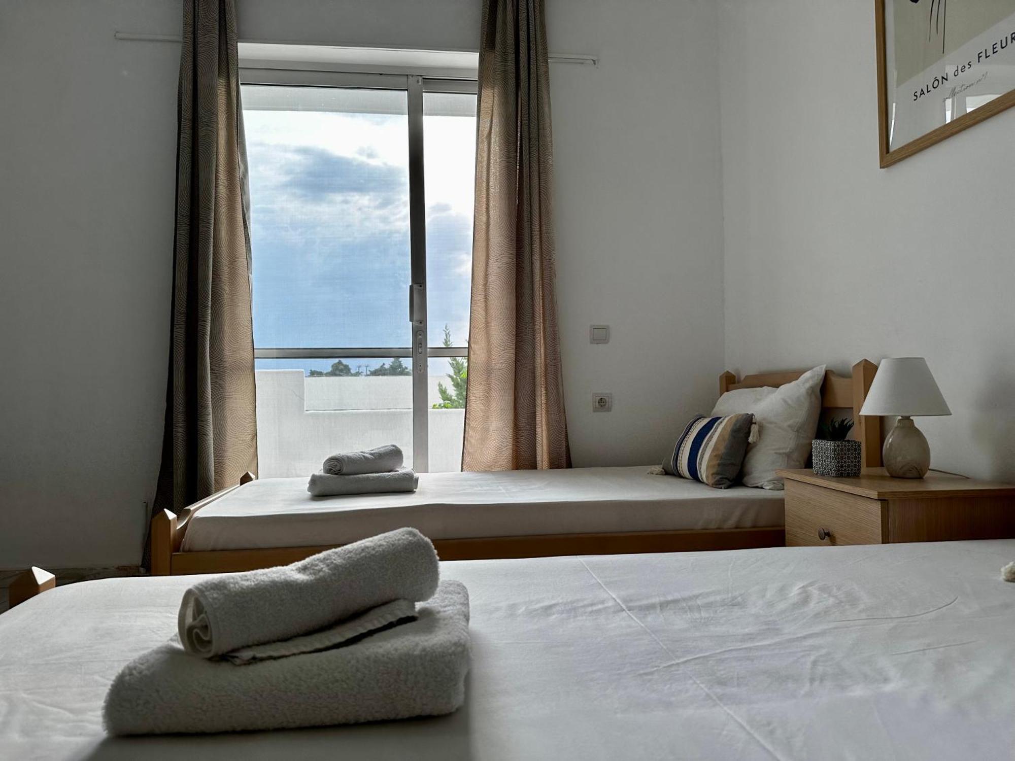 Central, Sunny & Spacious Apartment, In Kos, "1" Exterior foto